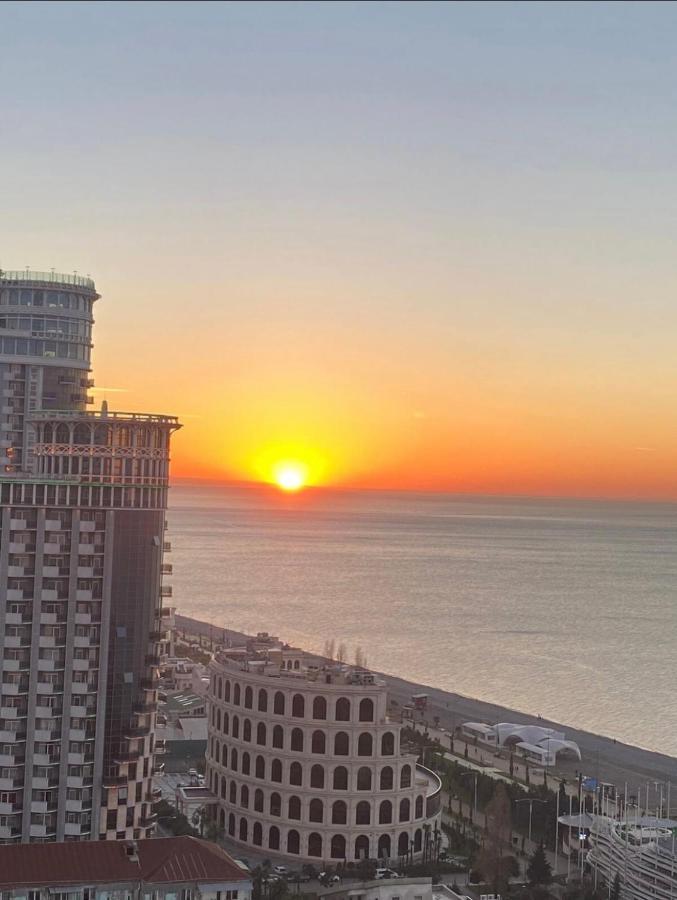 Apartments Orbi City Sea View Батумі Екстер'єр фото