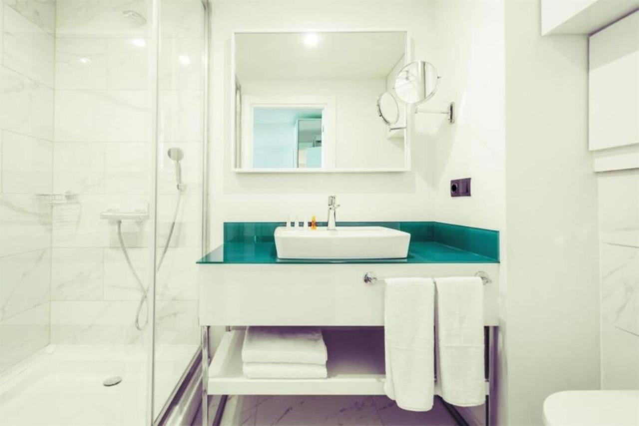 Apartments Orbi City Sea View Батумі Екстер'єр фото