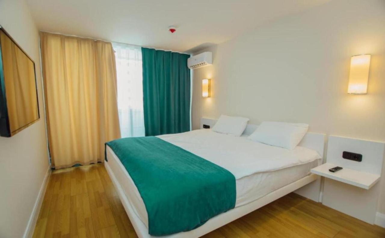 Apartments Orbi City Sea View Батумі Екстер'єр фото