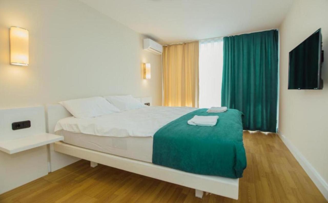Apartments Orbi City Sea View Батумі Екстер'єр фото