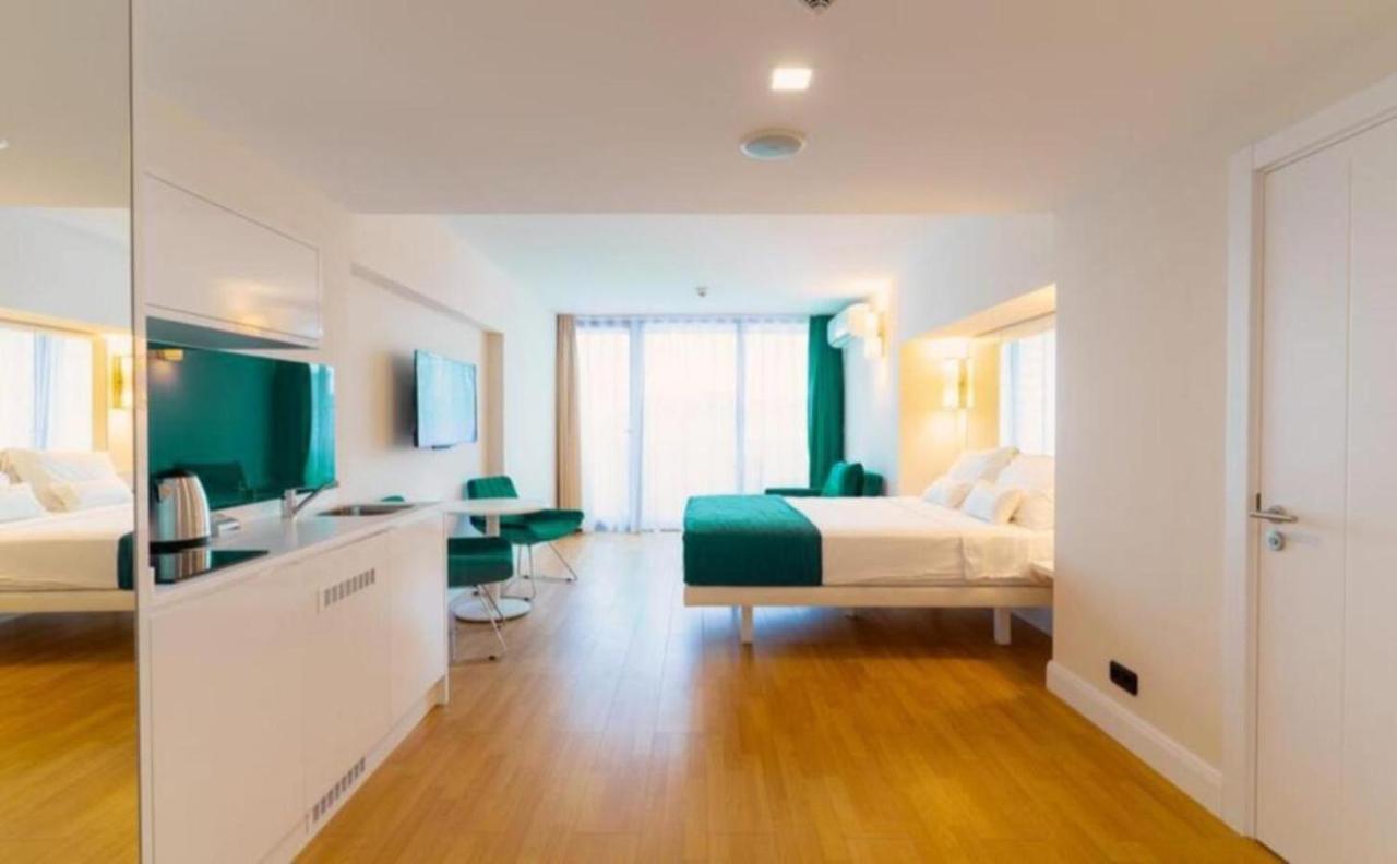 Apartments Orbi City Sea View Батумі Екстер'єр фото