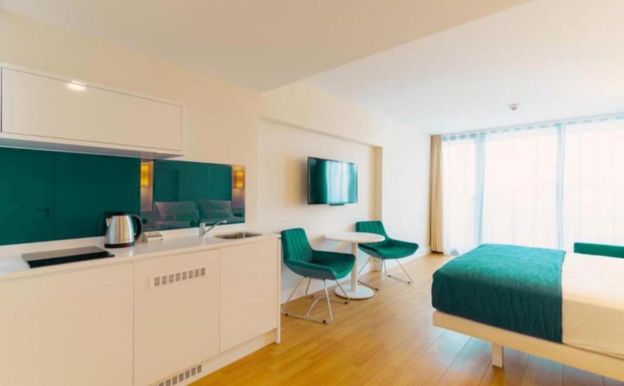 Apartments Orbi City Sea View Батумі Екстер'єр фото